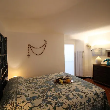 House Carolina Apartman Levanto